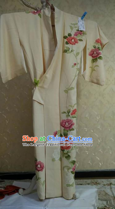 Traditional Japan Geisha Printing Camellia White Silk Furisode Kimono Asian Japanese Fashion Apparel Costume for Women