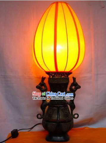 Chinese Traditional Antique Style Bronze Reading Lamp_Lantern_