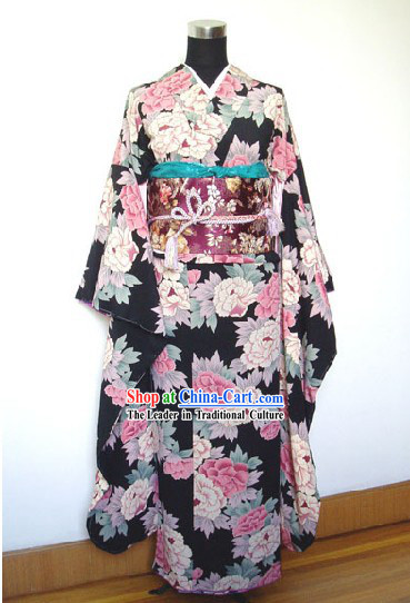 Traditional Japanese Spring Kimono Handbag and Geta Full Set