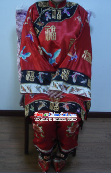 Traditional Chinese Red Butterfly and Fu Words Wedding Suit for Brides