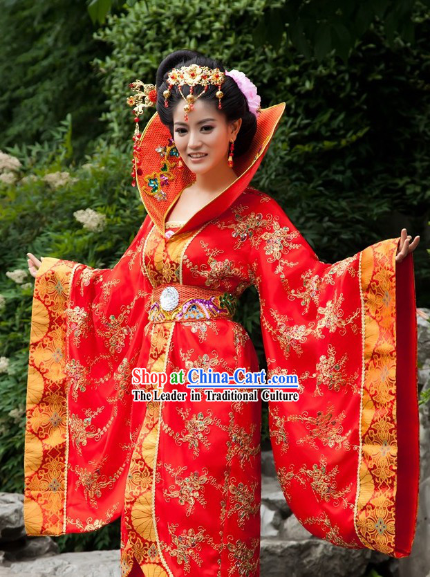 High Collar Ancient Chinese Empress Costume for Women