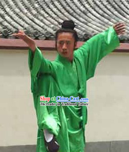 Traditional Daoist Priest Green Robe