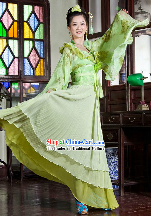 Chinese Classical Palace Green Dance Costumes