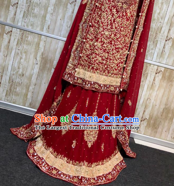 South Asia Pakistan Court Islam Bride Red Costumes Traditional Pakistani Wedding Luxury Embroidered Dress for Women
