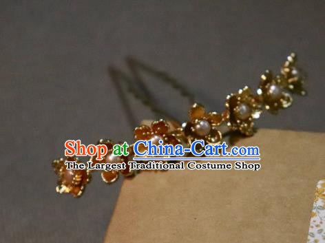 China Ancient Princess Golden Plum Hairpin Handmade Hair Accessories Traditional Ming Dynasty Pearls Hair Clip