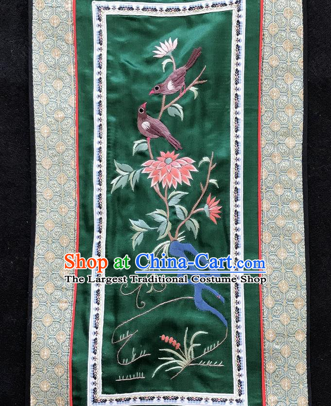 Chinese National Embroidered Chrysanthemum Bird Paintings Traditional Handmade Embroidery Decorative Green Silk Picture Craft