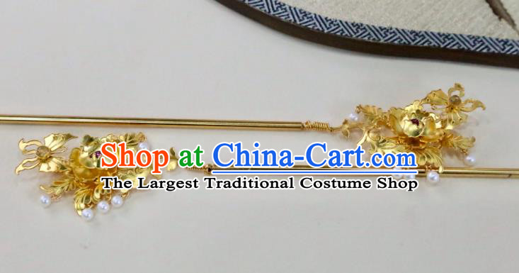 Chinese Handmade Golden Butterfly Ruby Hairpin Traditional Hair Jewelry Ancient Ming Dynasty Princess Hair Stick
