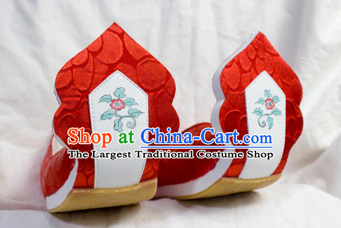 China Hanfu Wedding Shoes Traditional Tang Dynasty Princess Shoes Classical Red Brocade Shoes