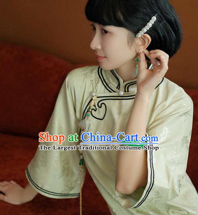 China National Wide Sleeve Qipao Dress Clothing Traditional Young Lady Light Green Silk Cheongsam