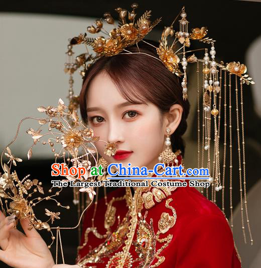 Chinese Bride Hair Clasp Traditional Wedding Hair Accessories Classical Xiuhe Suit Golden Flowers Tassel Hair Crown