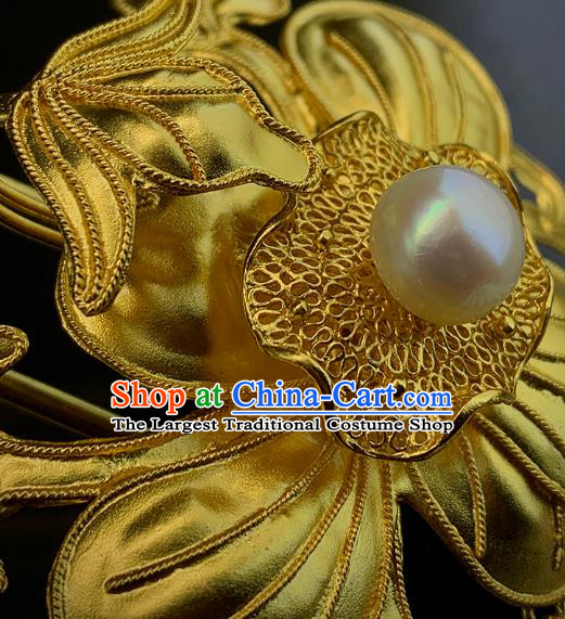 Chinese Ancient Empress Golden Lotus Leaf Hair Stick Traditional Ming Dynasty Pearls Tassel Hairpin