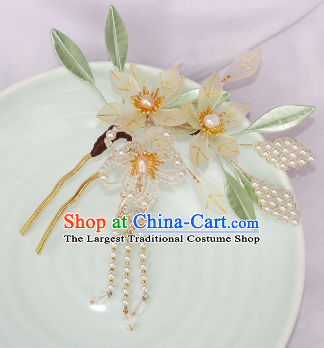 Chinese Ancient Court Woman Pear Blossom Hairpin Traditional Ming Dynasty Pearls Tassel Hair Stick
