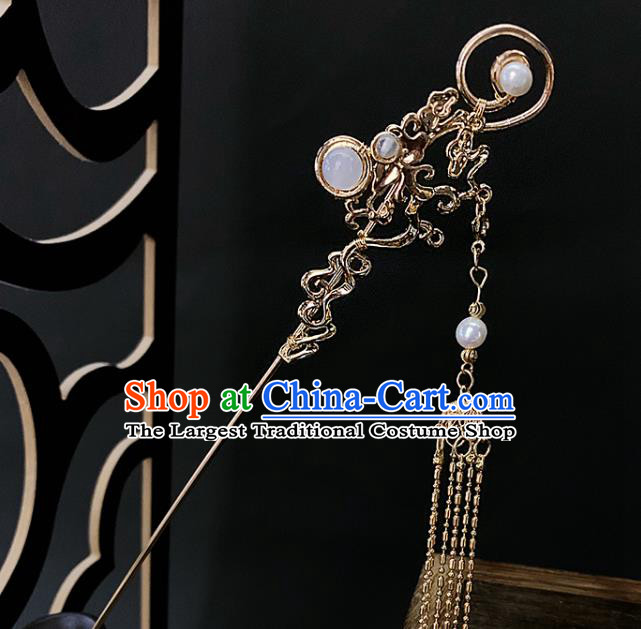 China Ancient Princess Golden Tassel Hairpin Handmade Traditional Ming Dynasty Court Lady Hair Stick