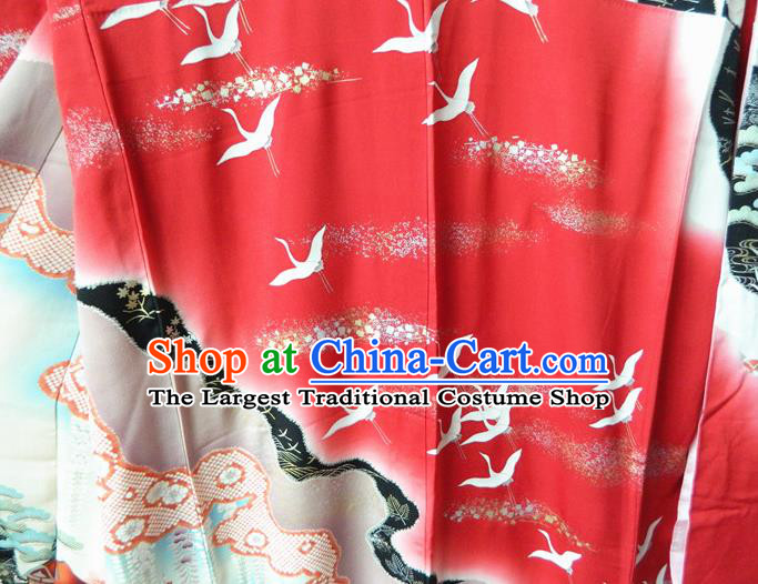 Japanese Classical Cranes Pattern Red Yukata Dress Traditional Court Furisode Kimono Clothing Wedding Bride Garment Costume
